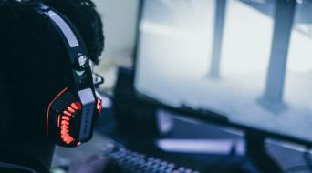 7 Ways Music Can Influence Your Online Gaming Experience - Soundsphere  magazine