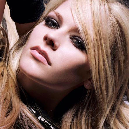 Avril Lavigne Announces Australian Tour Dates For March 2011!