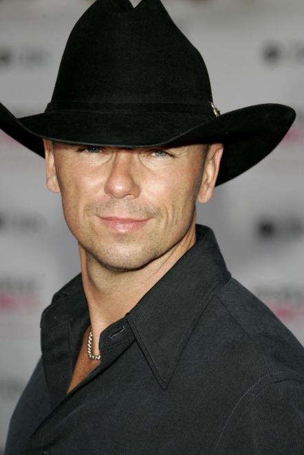 Kenny Chesney Facts & Discography