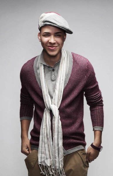 Prince Royce Wins Four 2011 Premio Lo Nuestro Awards Making Him One Of The Top Winners Of The Night