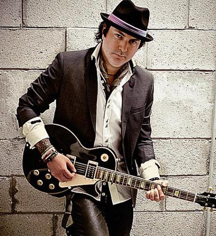 Multi-Platinum Artist Kevin Rudolf Releases "Here's to Us" Lyric Video And New Version Of Single On iTunes