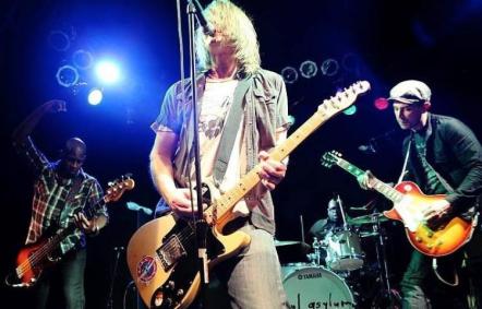 Soul Asylum In Studio Working On An Album Of All New Material/See Them On 'On Canvas TV'