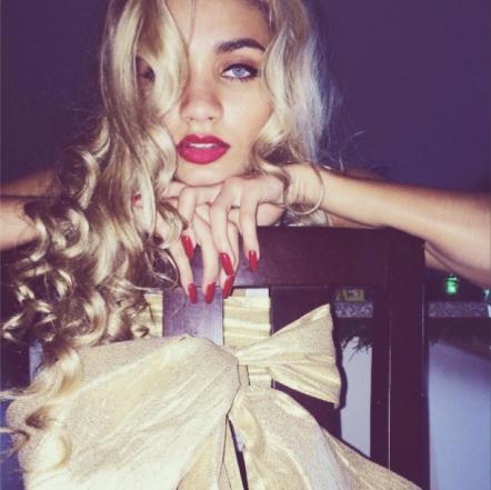 Singer/Songwriter Pia Mia Signed To Interscope Records