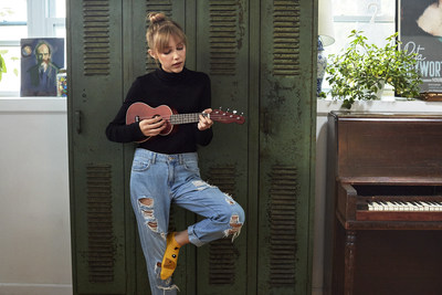 Fender Announces Grace VanderWaal As The Youngest Signature Series Artist In Fender History