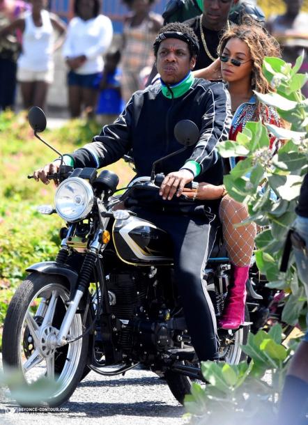 Beyonce & Jay-Z Have Gone On The Run To Film Video In Jamaica