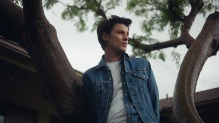 James Bay Shares Emotional Music Video For New Single "Us"
