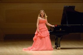 Classical Pianist Katya Grineva To Perform Her New Album 'The Complete Chopin Nocturnes' At Carnegie Hall July 16, 2018