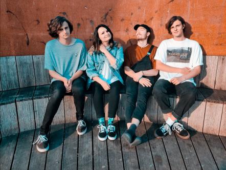 Snow Coats Sign To Alcopop! Records For Debut EP Pool Girl