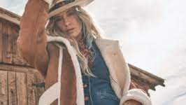 Wrangler Signs Country Music Star Lainey Wilson