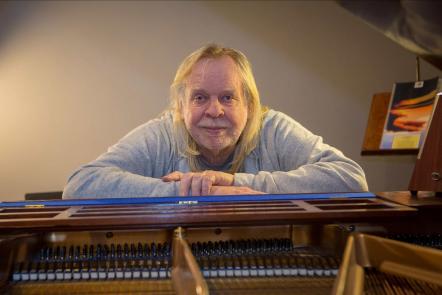Rick Wakeman Announces The Final Solo Tour, Featuring Highlights From His Career With YES And His Solo Work, Including The Premiere Of Yessonata