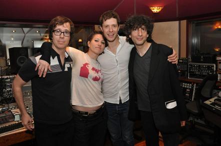 Amanda Palmer, Ben Folds, Neil Gaiman, And Damian Kulash Write Album 'One Tiny Thing' MP3!