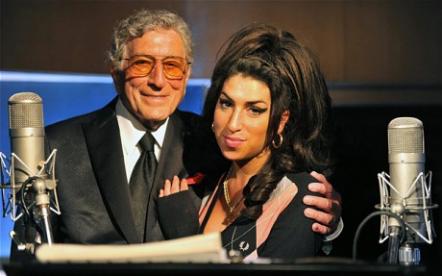 Amy Winehouse & Tony Bennett Sing 'Body And Soul' For Tony's Upcoming DUETS II Album