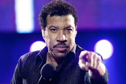 Lionel Richie To Debut Songs From His Highly Anticipated Country Duets Album 'Tuskegee'