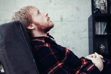 Kevin Devine's New Album 'Between The Concrete & Clouds' Out Toda; Eexclusive Premiere Of 'Off-Screen' Video On Rollingstone.com