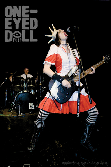 Rock Duo One-eyed Doll Hits The Road Again This Month And Next In Support Of Wayne Static Of Static X