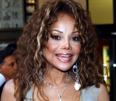La Toya Jackson Joins Tribute With First Full Live Performance In Almost 20 Years Joining Black Eyed Peas, Jamie Foxx And Christina Aguilera To Honor Her Brother At The Michael Forever Tribute