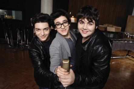 JetBlue's Live From T5 Concert Features Italian Operatic Teen Trio Il Volo