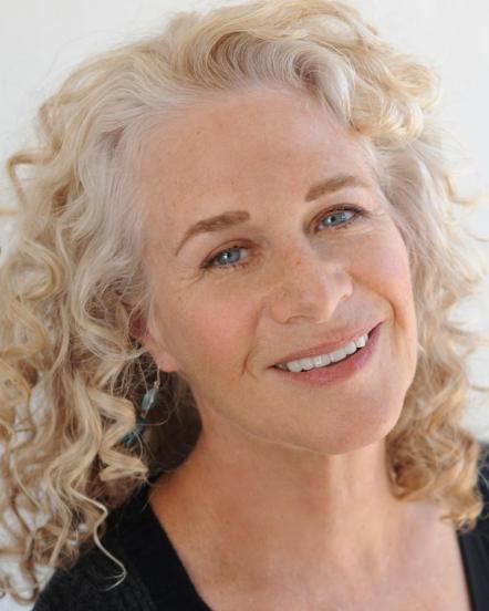 Carole King To Release 'The Legendary Demos' - 13 Unreleased Original Recordings Of Iconic Songs - April 24 Via Hear Music/Concord Music Group