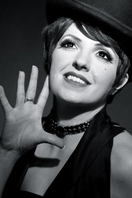Liza Minnelli's Legendary Live At The Winter Garden Concert Available From Masterworks Broadway
