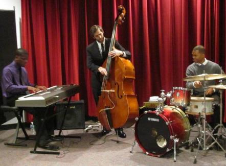 Milwaukee Jazz Artist Kevin Hayden Trio Releases New Album