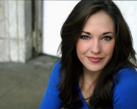 Jeremy Jordan, Max Crumm And Tom Wopat To Join Laura Osnes At The Cafe Carlyle