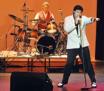 Chris MacDonald's Memories Of Elvis Rockin Birthday Bash Is Back At The Coral Springs Center For The Arts January 12, 2013