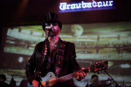 Dave Stewart Delivers Roof-raising Set At Sold-out And Star-studded Friday Night Show At The Troubadour In Los Angeles
