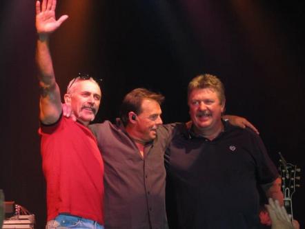 Country Stars Aaron Tippin, Joe Diffie & Sammy Kershaw To Bring 'Roots & Boots' Tour To The Gallo Center For The Arts March