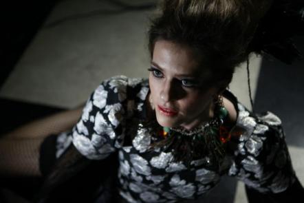 Brasilian Artist Beatrice Mason Releases New Blues And Jazz Remix By Steve Last "Samba Minimo"