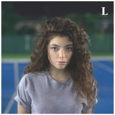 Lorde Sets New Record With Platinum-Selling Hit "Royals" At Alternative Radio