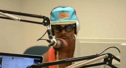 Yung Fliiboy Freestyles To Notorious B.I.G.'s "Hypnotize" During His Radio Tour!