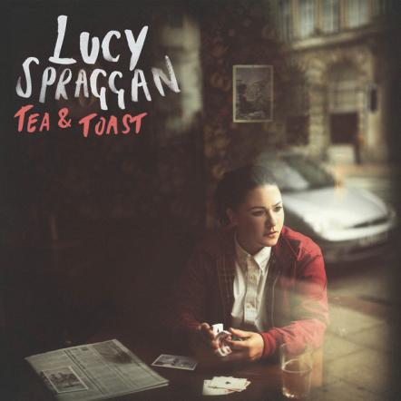 Lucy Spraggan Announces New Single With Christmas B-side 'It Doesn't Feel Like Christmas'