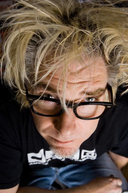 Post-punk Legend Presents Entertaining Talk For Aspiring Musicians