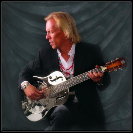 Guitarist Mark T. Small Delivers Some  Smokin' Blues On New CD Coming January 28, 2014, On Lead Foot Music