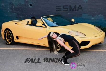 Esma On Rise To Stardom With "Fall Back" Video