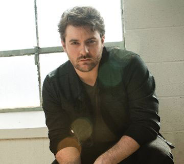Chris Young Scores No 1 Single With "Who I Am With You"