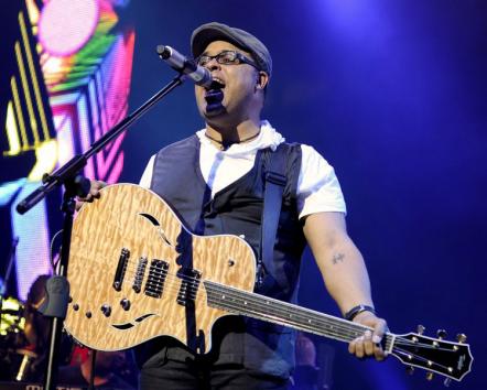 Israel Houghton Featured On The King's Men Tour With Kirk Franklin, Marvin Sapp, Donnie McClurkin