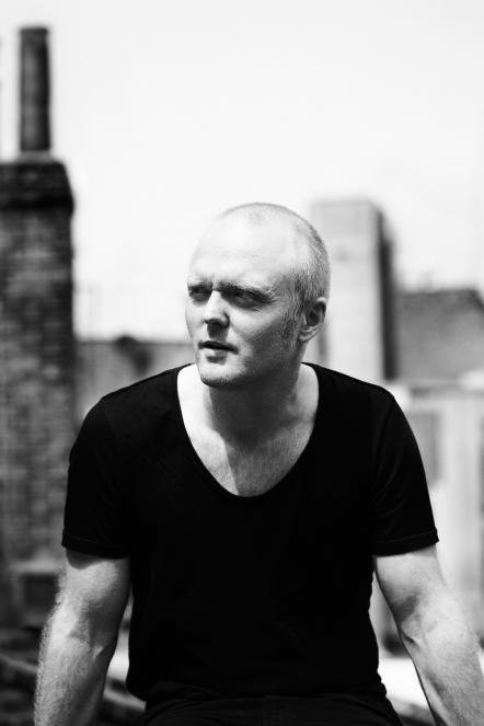 Solarstone Releases Third In His Music-vs-Art Electronic Architecture Series