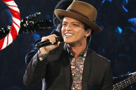 Bruno Mars Announces New Special Guests For His Blockbuster "Moonshine Jungle World Tour"
