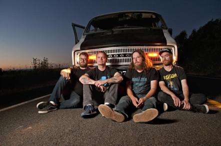 Red Fang: Release Free Acoustic EP + Shoot New Music Video