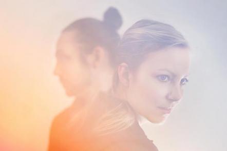Swedish Duo Moonbabies, Release New Album 'Wizards On The Beach' April 28, 2015