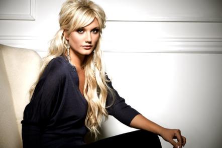 National Entertainer/Recording Artist Brooke Hogan Casts A Line With New Single "Girlfriend"