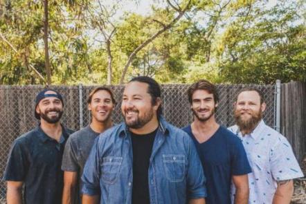 Iration Announces 'Hawaiian Punch Winter Tour 2016' With Pepper; New Album 'Hotting Up' Out Now