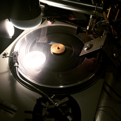 One Groove Vinyl Offers Premium, Small-Batch Lathe Cut Vinyl Services For Small Labels And Musicians