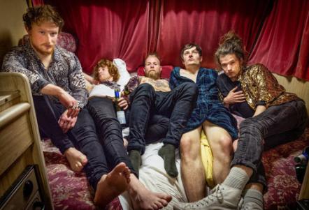 Avalanche Party To Release 'Solid Gold' Via Amazing Record Co. Singles Club 2nd December