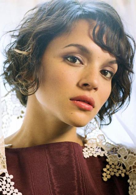 Norah Jones Appearing This Week On Colbert & Live With Kelly; Announces New Tour Dates