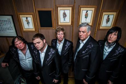 The Sonics, Garage-Rock Icons, Tour The US