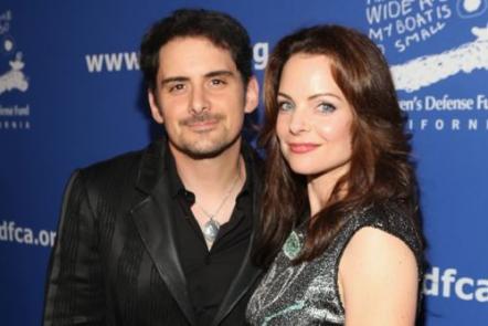 Kimberly Williams-Paisley, Brad Paisley And Top Country Artists Will Take The Stage To Perform Hits From The '70s And '80s And Fight Alzheimer's Disease