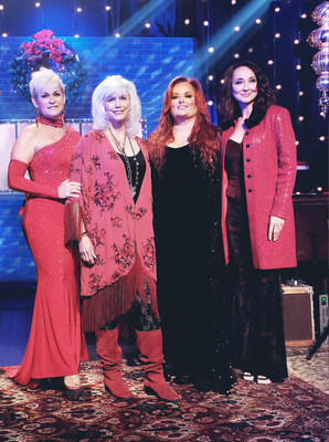 getTV To Deck The Halls This Holiday Season With "A Nashville Christmas" Special Featuring Popular Country Artists Wynonna, Emmylou Harris, Lorrie Morgan And Pam Tillis