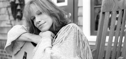 Universal Music Publishing Group Signs Carly Simon To Global Administration Deal